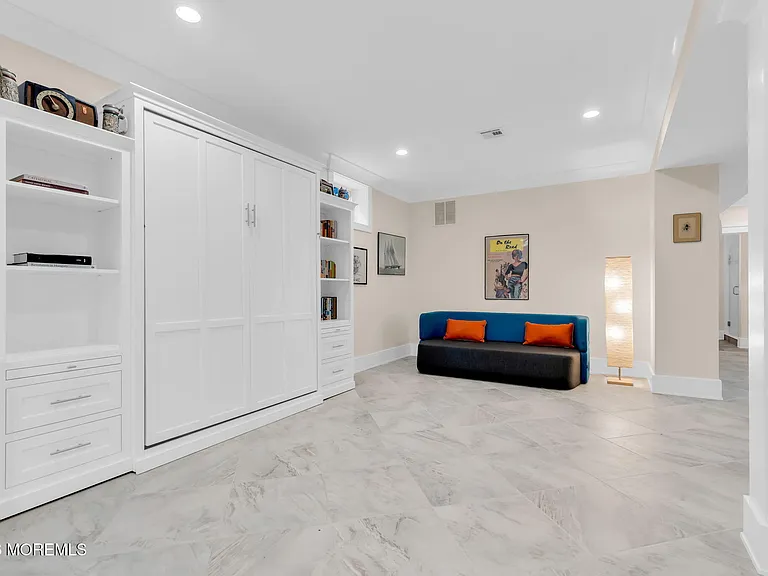 218 Worthington Ave — Photo 40