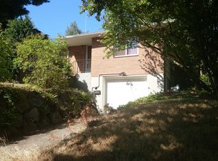 5439 40th Ave SW, Seattle, WA 98136