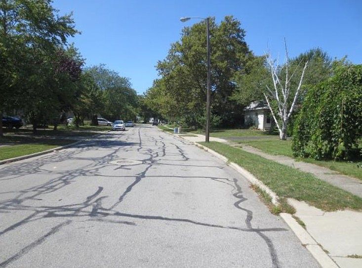 2nd image of 196-200 Danhurst Rd