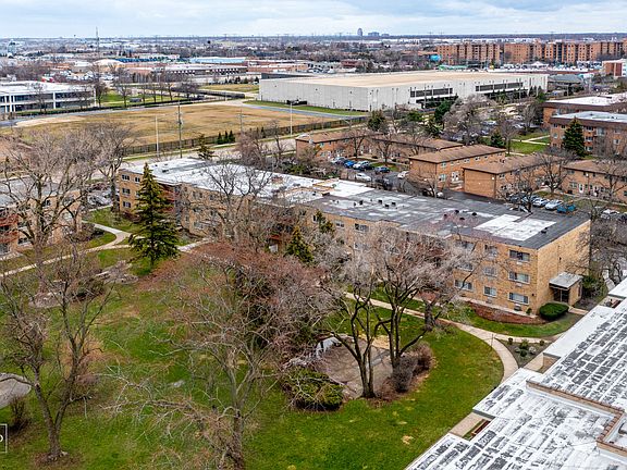 5th image of 734 Dempster St #203