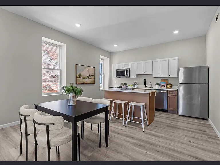 3168 Oregon Ave #1S — Photo 1