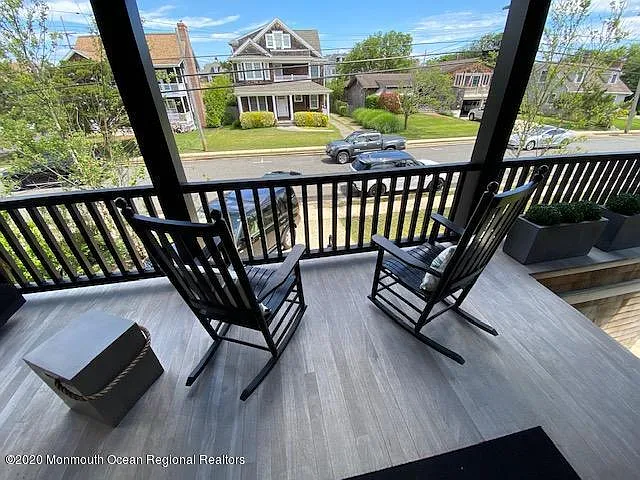608 Lake Ave — Photo 30