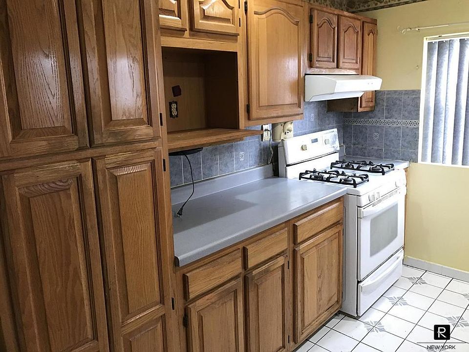 1st image of 14560 225th St