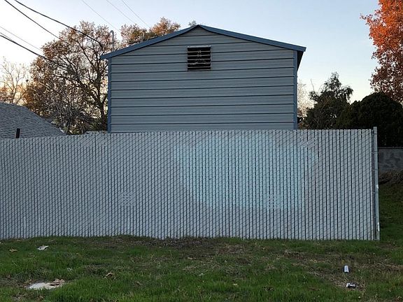 2nd image of 1536 Jefferson Blvd