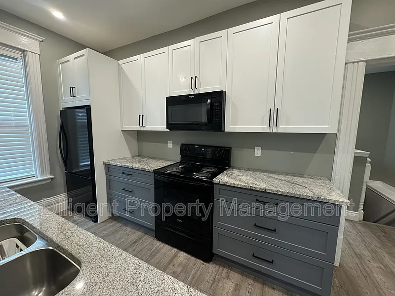 5 bed, 3.0 bath, $650 — Photo 4