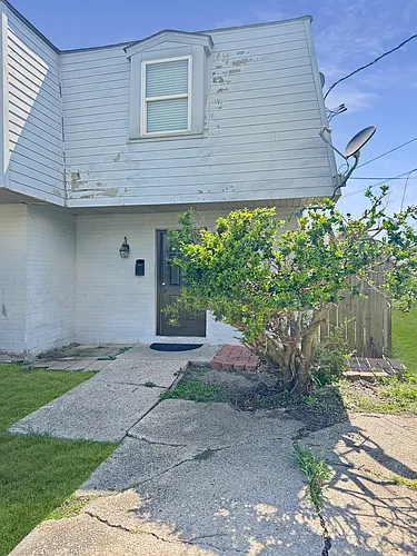 2603 Panama St Photo 1