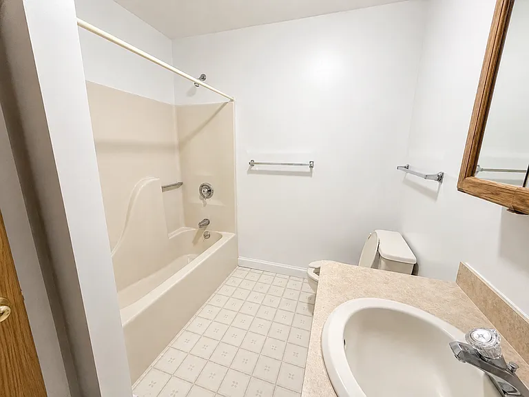 31 Railroad St #1-N — Photo 5