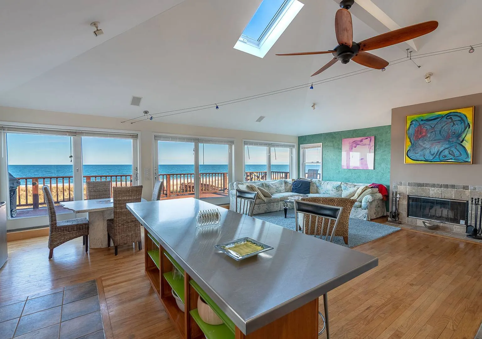 Dune Road Oceanfront — Photo 2