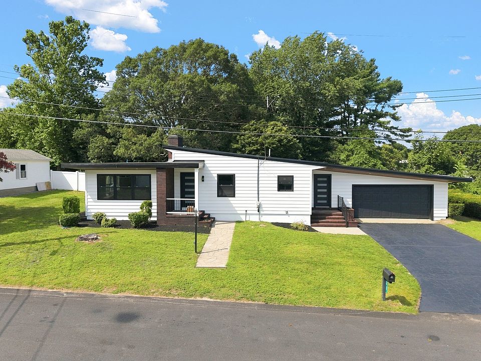 1st image of 21 Hilltop Rd