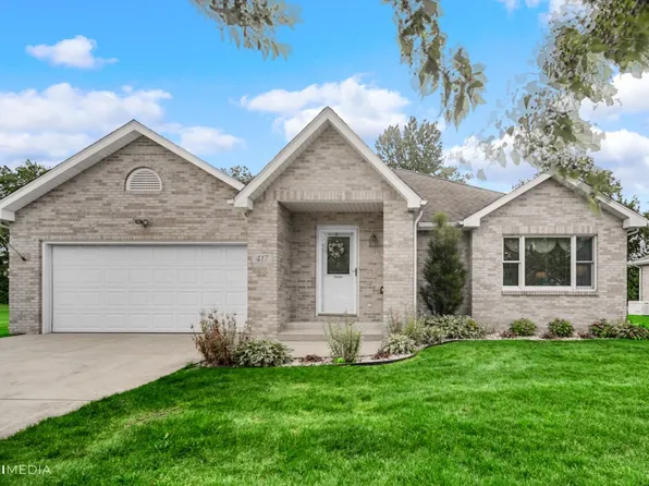417 11th Cir SE, Demotte, IN 46310