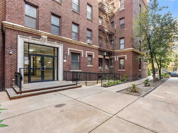 277 Harrison Avenue image 15 of 18