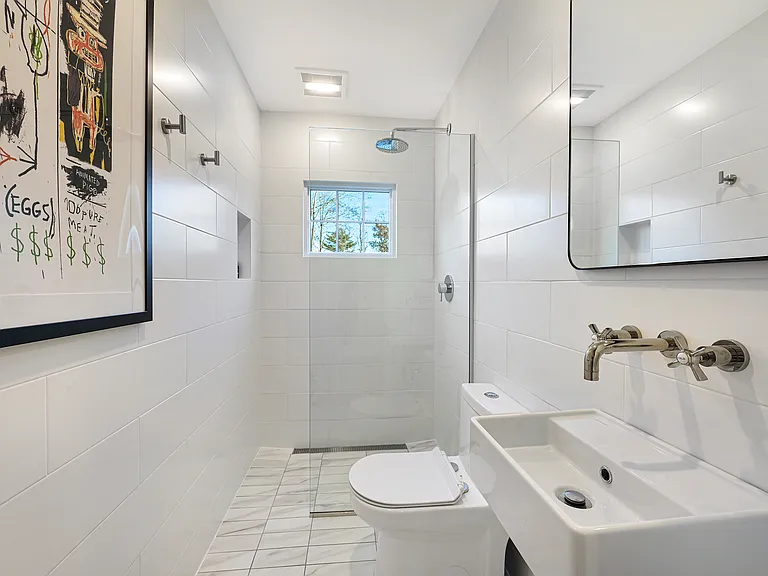 148 Montauk Hwy — Photo 12