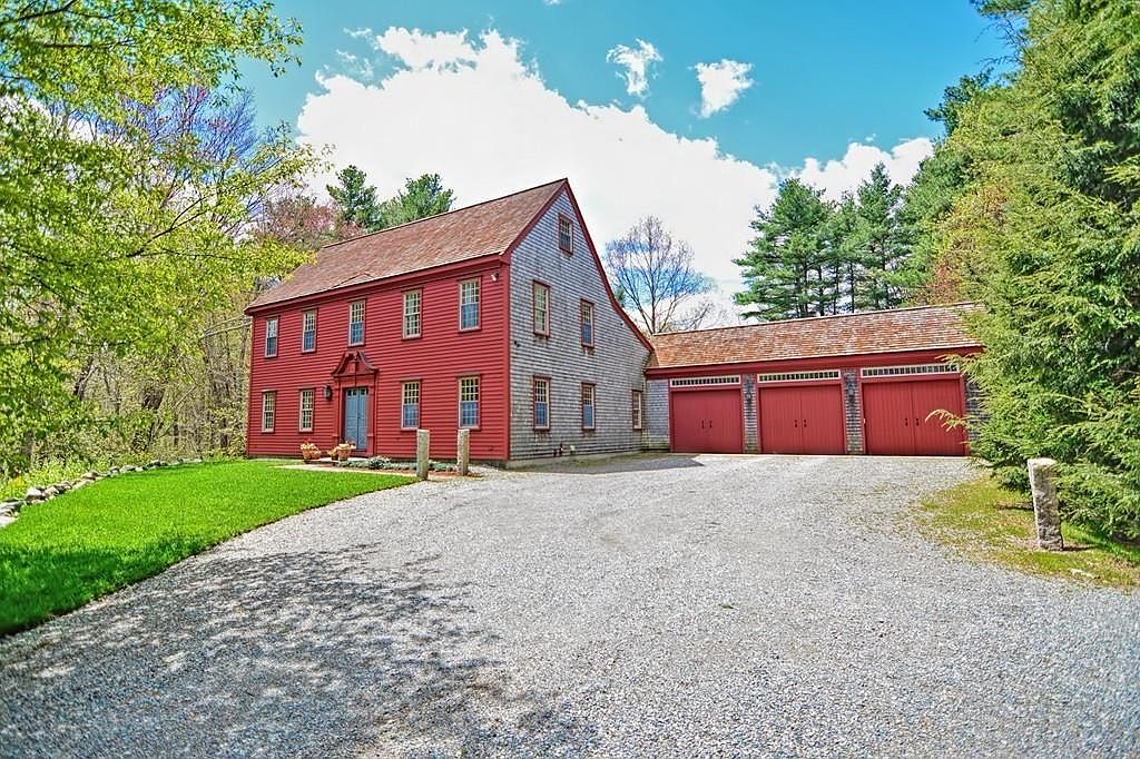 29 Plain St, Medfield, MA 02052 Zillow