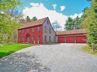 29 Plain St, Medfield, MA 02052