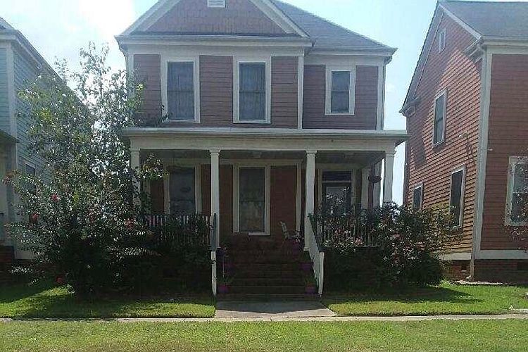 2nd image of 1109 Rutter St