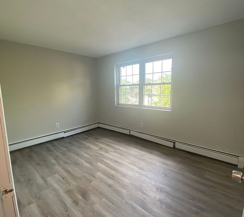 158162 Water Street 158162 Water St Lawrence, MA Zillow