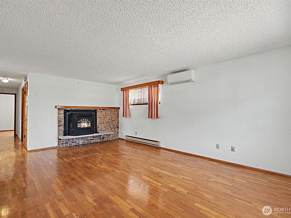 5th image of 4418 S 49th Street