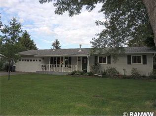 412 18th St N, Menomonie, WI 54751