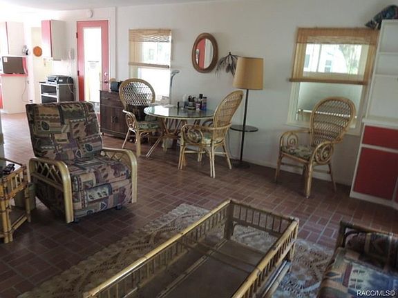 4th image of 5732 S Live Oak Dr