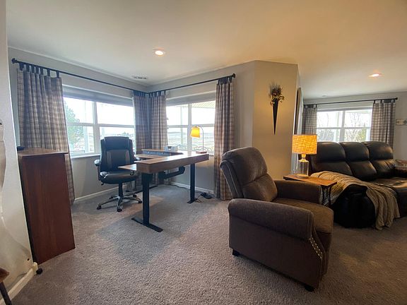 Office nook with sit/stand desk and high speed internet.
