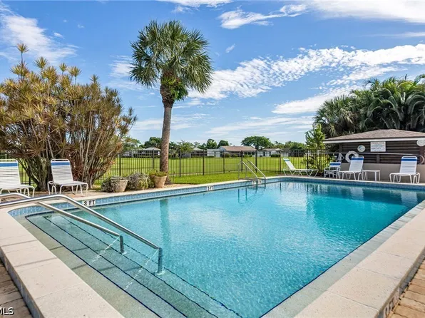 3655 Boca Ciega Dr APT 109, Naples, FL 34112