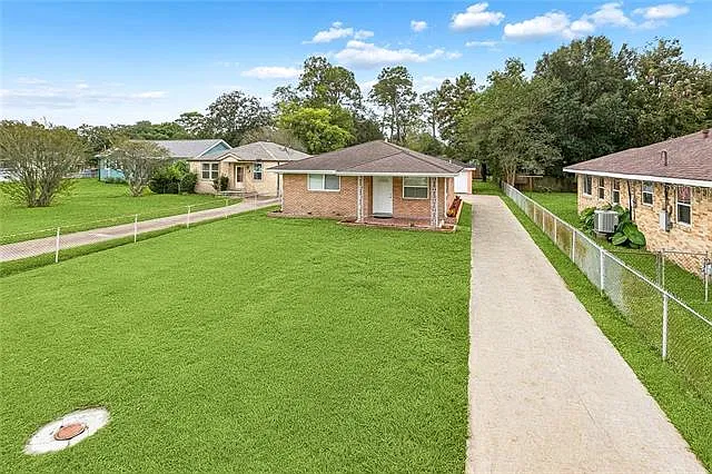 3823 General Meyer Ave