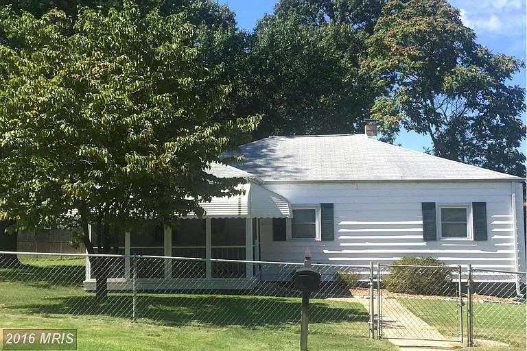 117 Queen Anne Rd photo 1