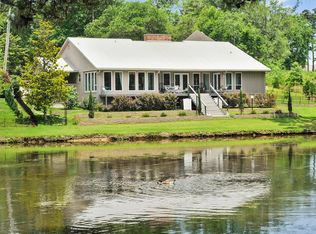 548 Lakeview Ct, Diamondhead, MS 39525
