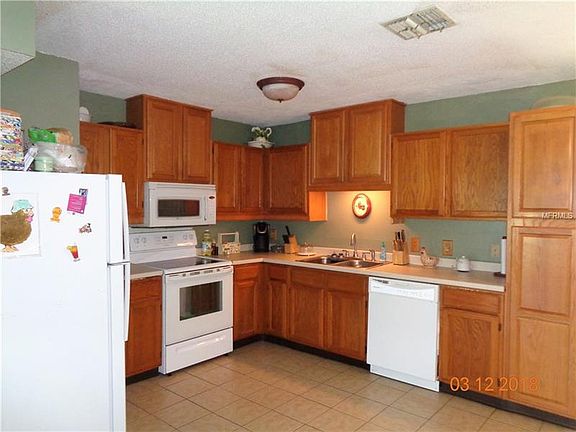 5th image of 2075 6th Ave