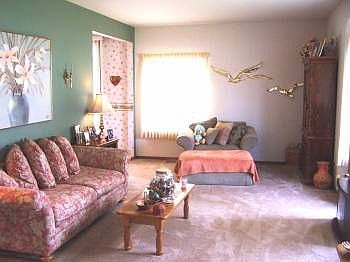 2nd image of 2077 College Green Dr