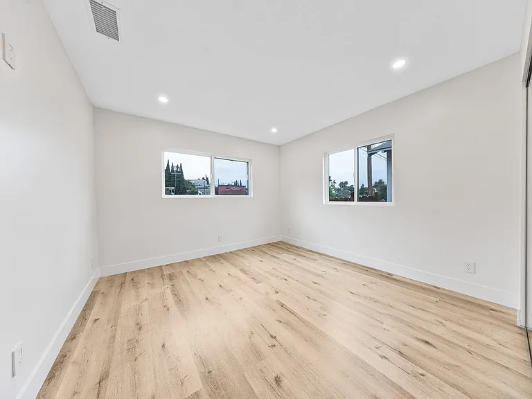 3839 Fountain Ave #3839 — Photo 7