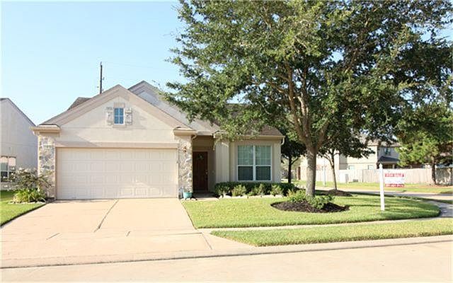 1st image of 11010 Overland Trail Dr