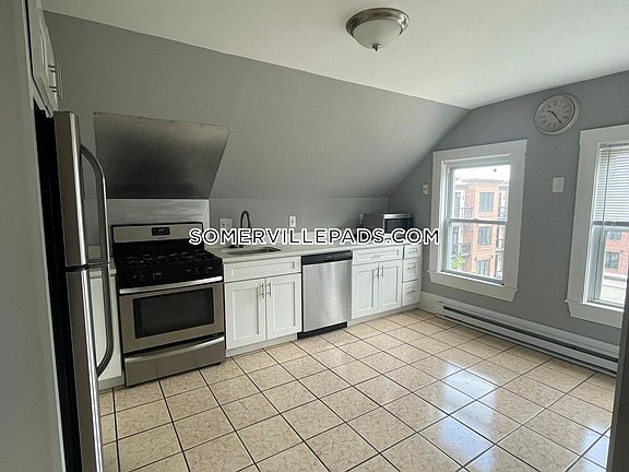2nd image of 10 Greenville St #3A
