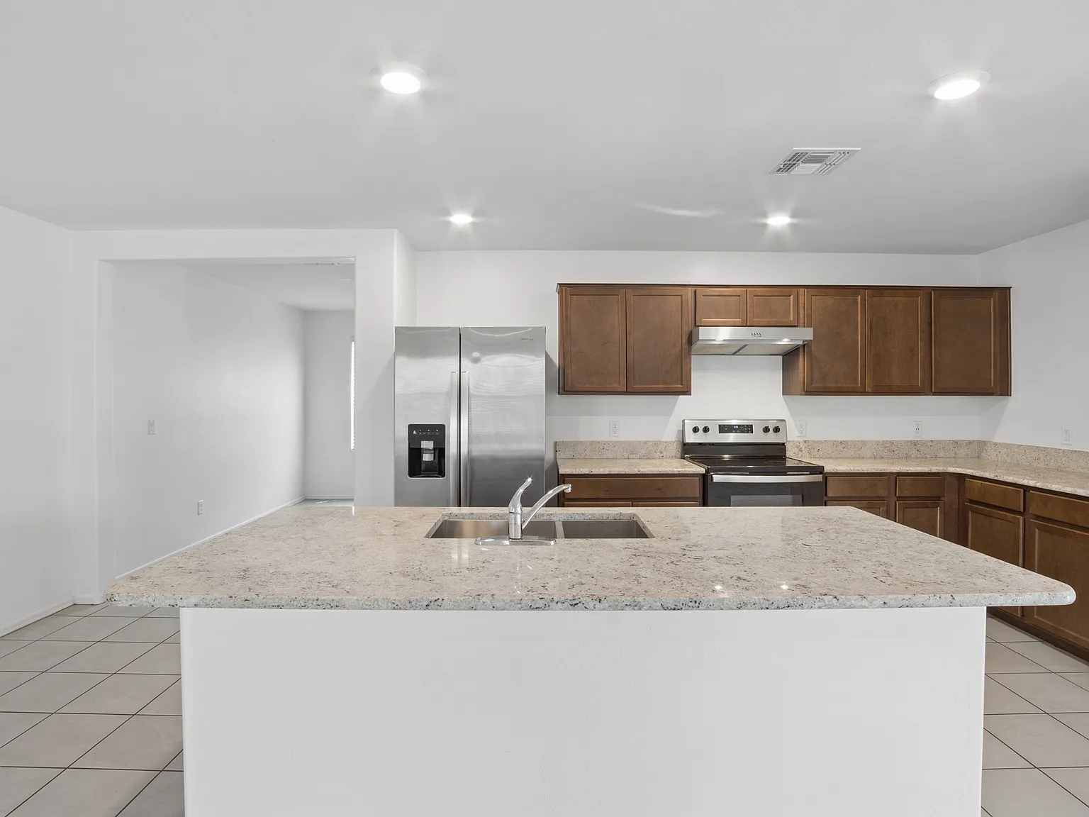 N Rosewood Ave, Casa Grande — Photo 4
