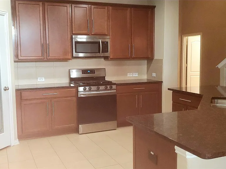 8723 W Crescent Lake Cir — Photo 8