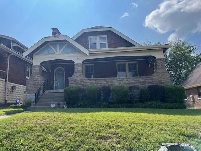 110 Bonnie Leslie Ave photo 1