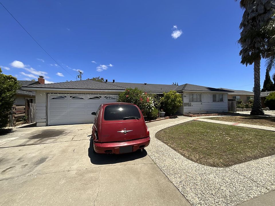 1st image of 38744 Farwell Dr