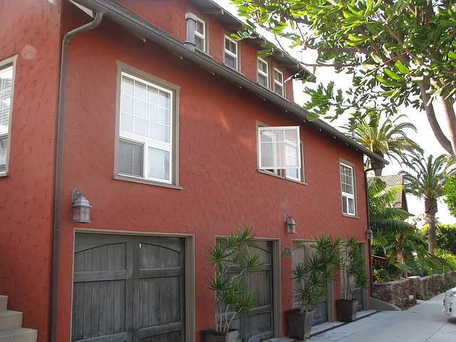 408 Sapphire St #B — Photo 3