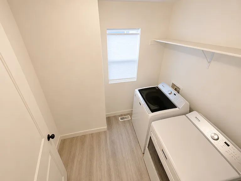 5163 N Folkstone Dr — Photo 12