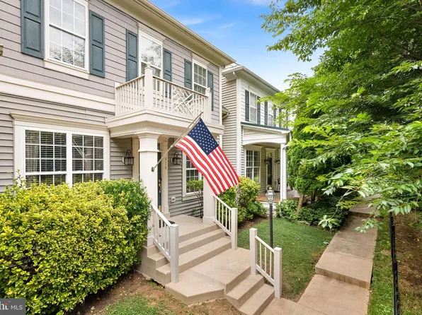 516 Gentlewood Sq, Purcellville, VA 20132