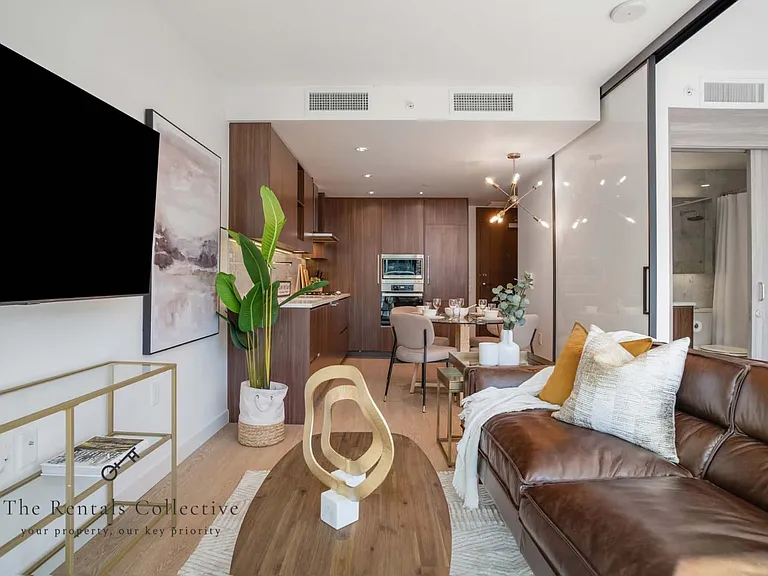 89 Nelson St #1410 — Photo 2