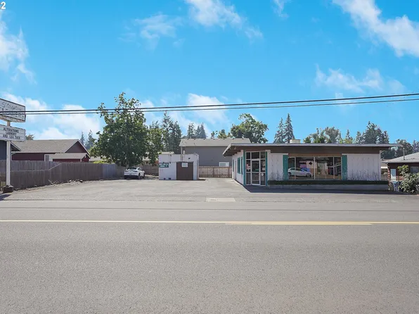 320 W Washington St, Stayton, OR 97383