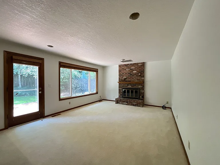 12740 SW Trigger Dr — Photo 11