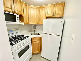 Rented by J PRESTON AND ASSOCIATES INC