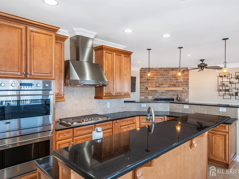 76 Raritan Reach Rd — Photo 22