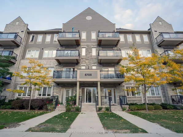 5705 Long Valley Rd Unit 107, Mississauga, ON L5M 0M3