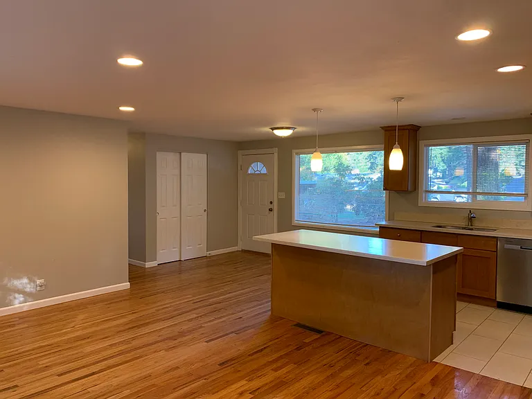 Main Entrance / Kitchen