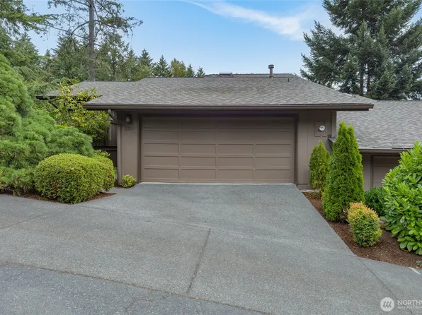 104 168th Avenue NE, Bellevue, WA 98008