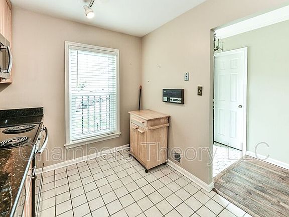 4th image of 6705A Washington Blvd