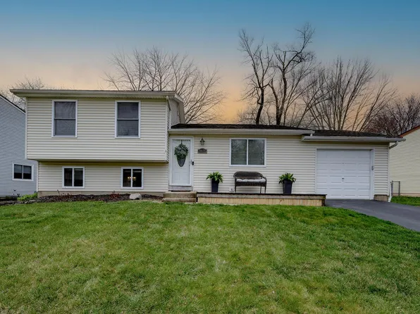 8979 Stillwater Dr, Galloway, OH 43119